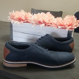 Like New: Sonoma Navy Shoes